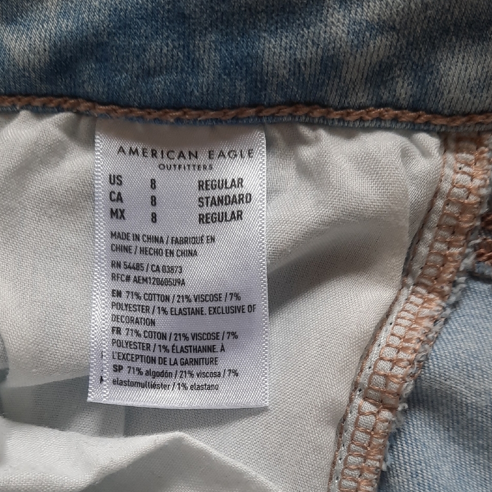 American Eagle Outfitters Light Wash Skinny Jeans - Picture 8 of 9